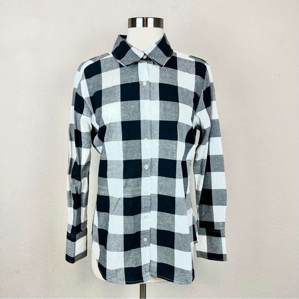 Norma Kamali Black & White Shepard Checkered Long Sleeve Button-Down Shirt